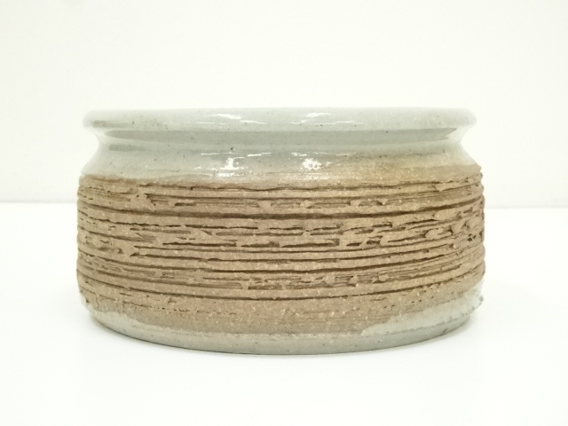  朝日窯　七十四代　朝日豊斎造　燔師櫛目建水（共箱）